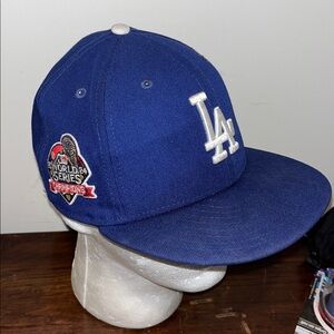 Los Angeles Dodgers World Series Champions 2024 59Fifty Hat Fitted Cap 7 3/8 MLB